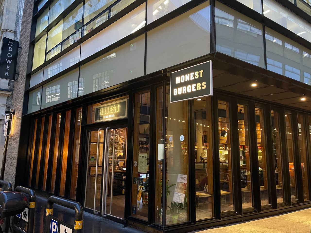Honest Burgers Old Street: the place