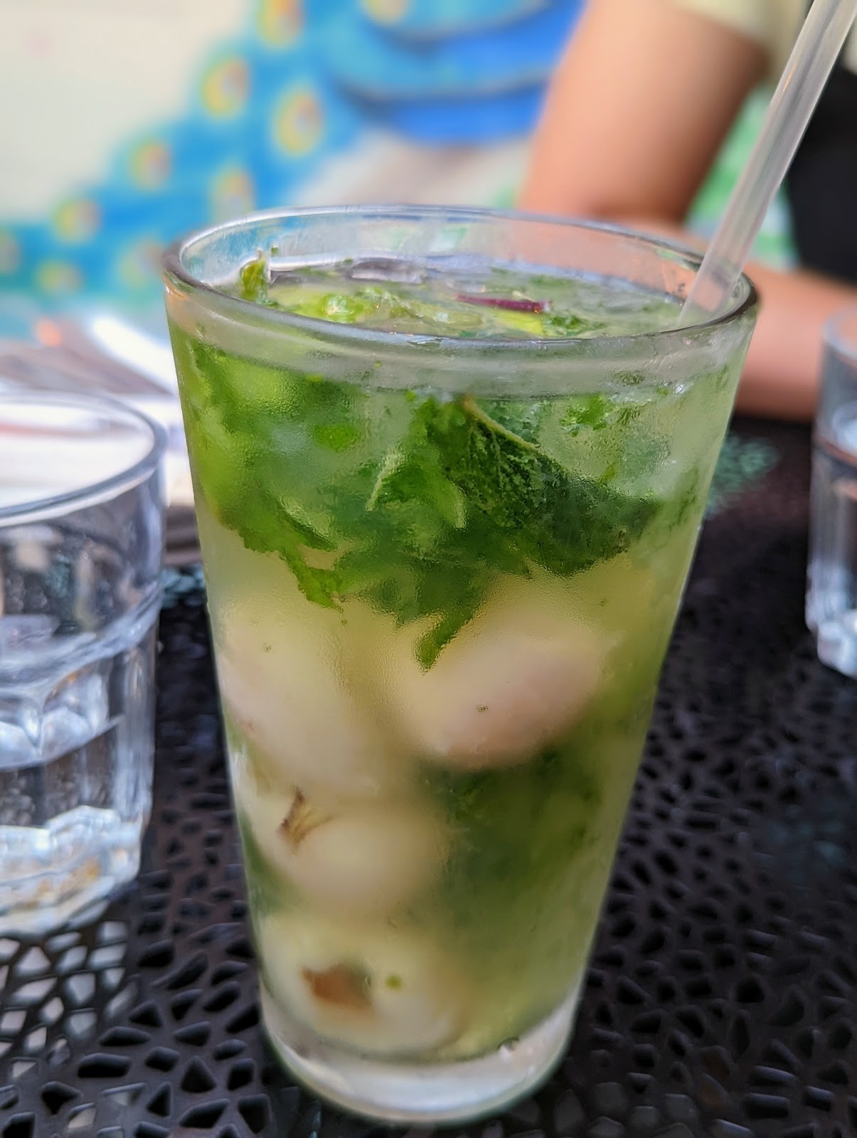 Luanne's Wild Ginger: food & drinks