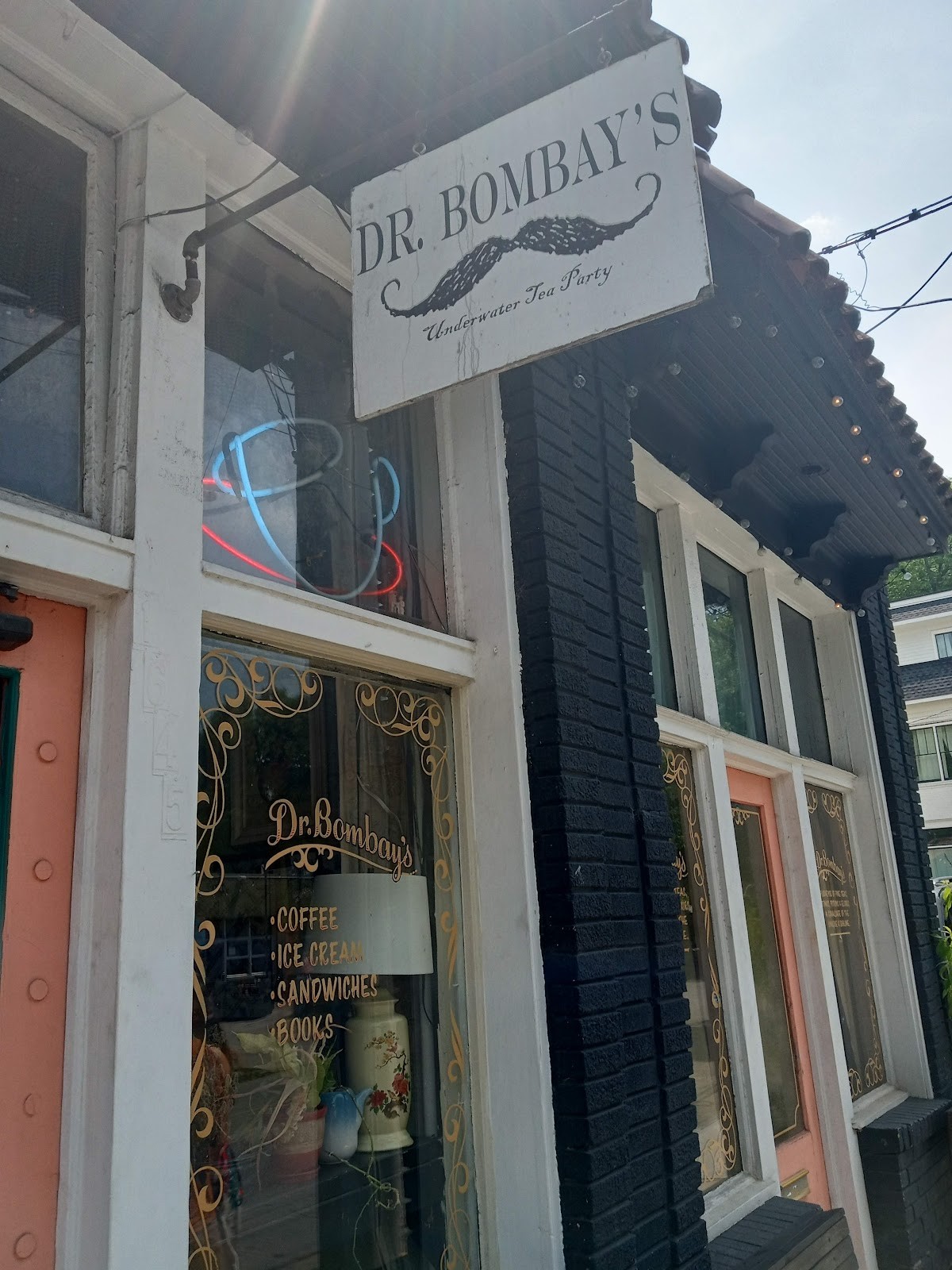 Dr. Bombay's Underwater Tea Party: the place