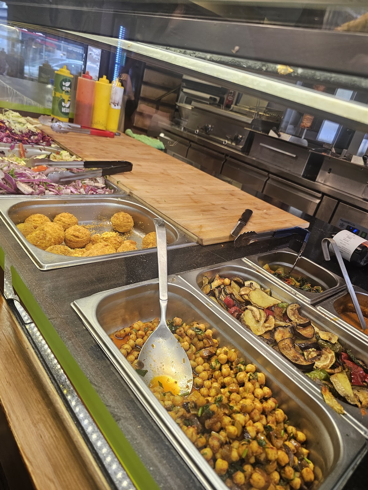 Helin's Vegan Döner: the place