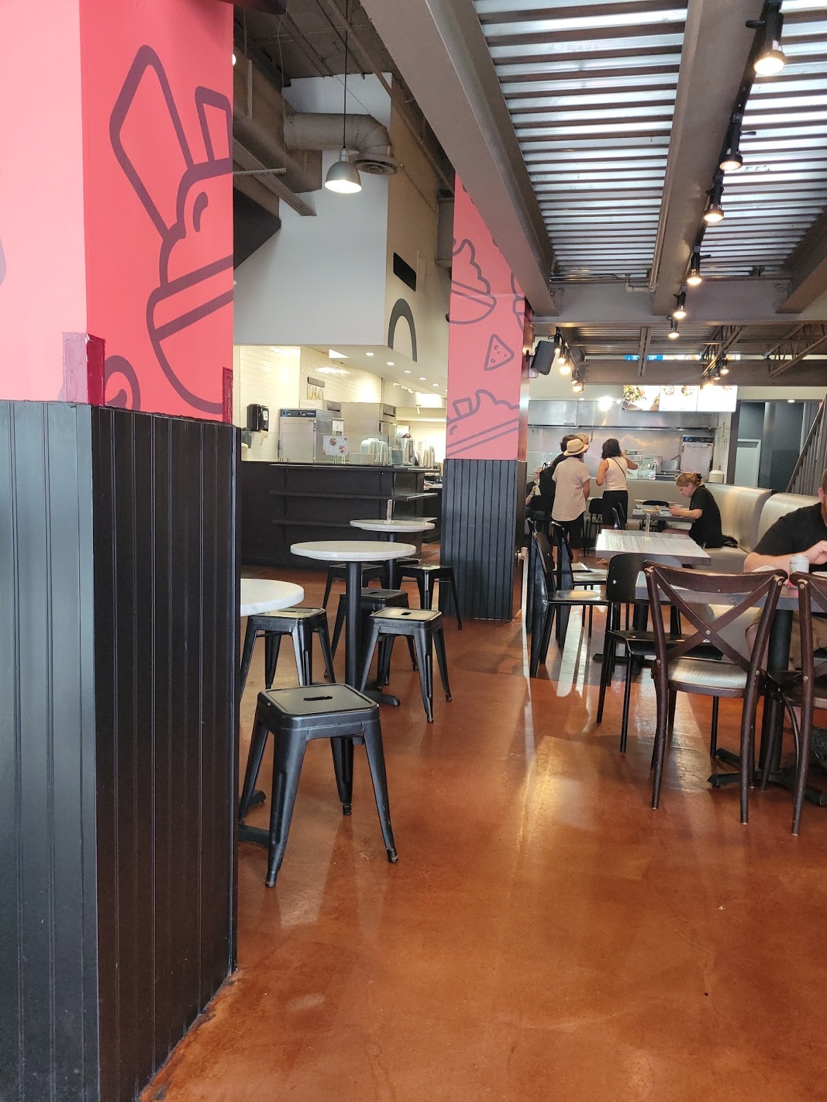 Roti Mediterranean Bowls. Salads. Wraps.: the place
