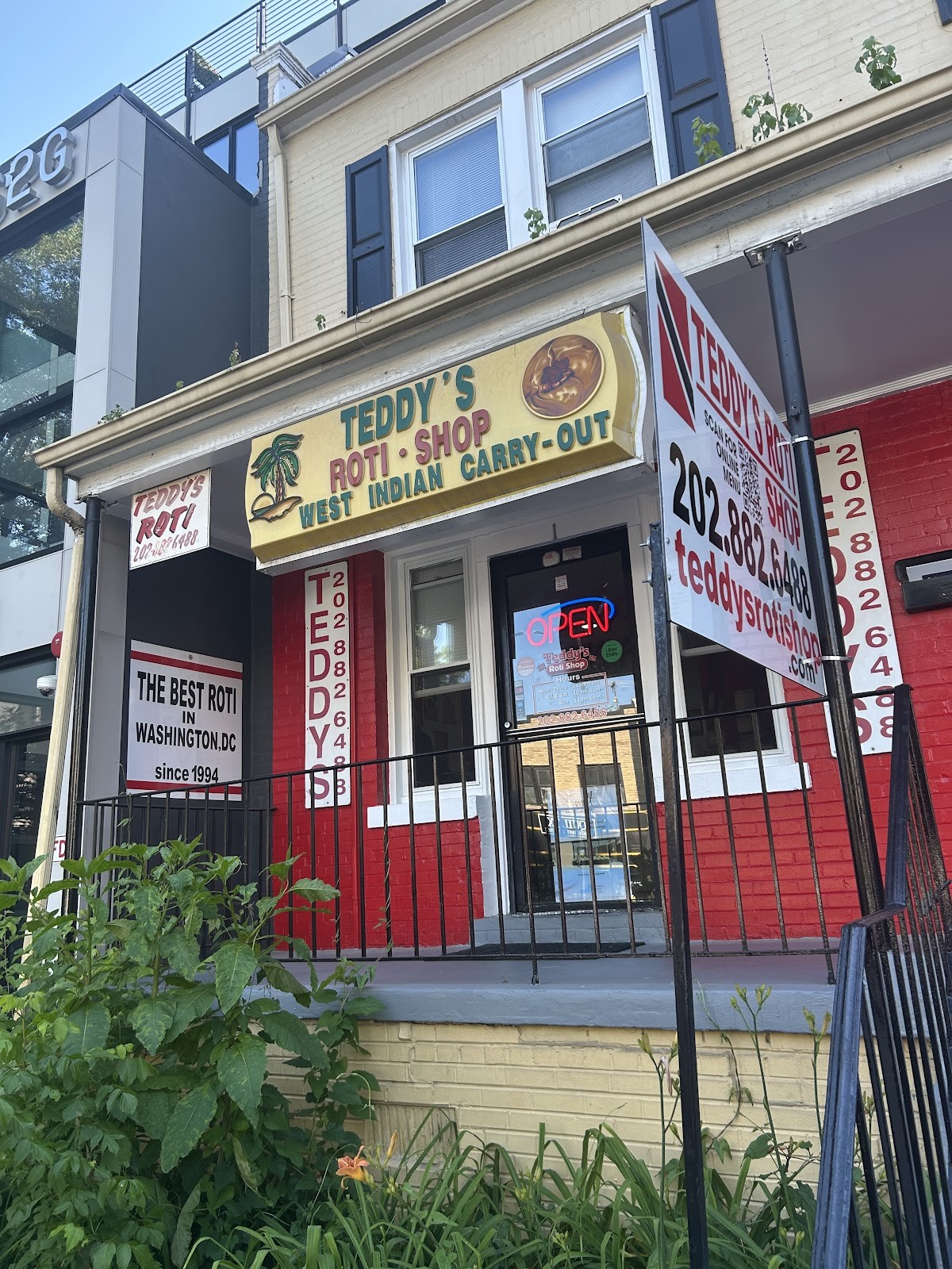 Teddy's Roti Shop: the place