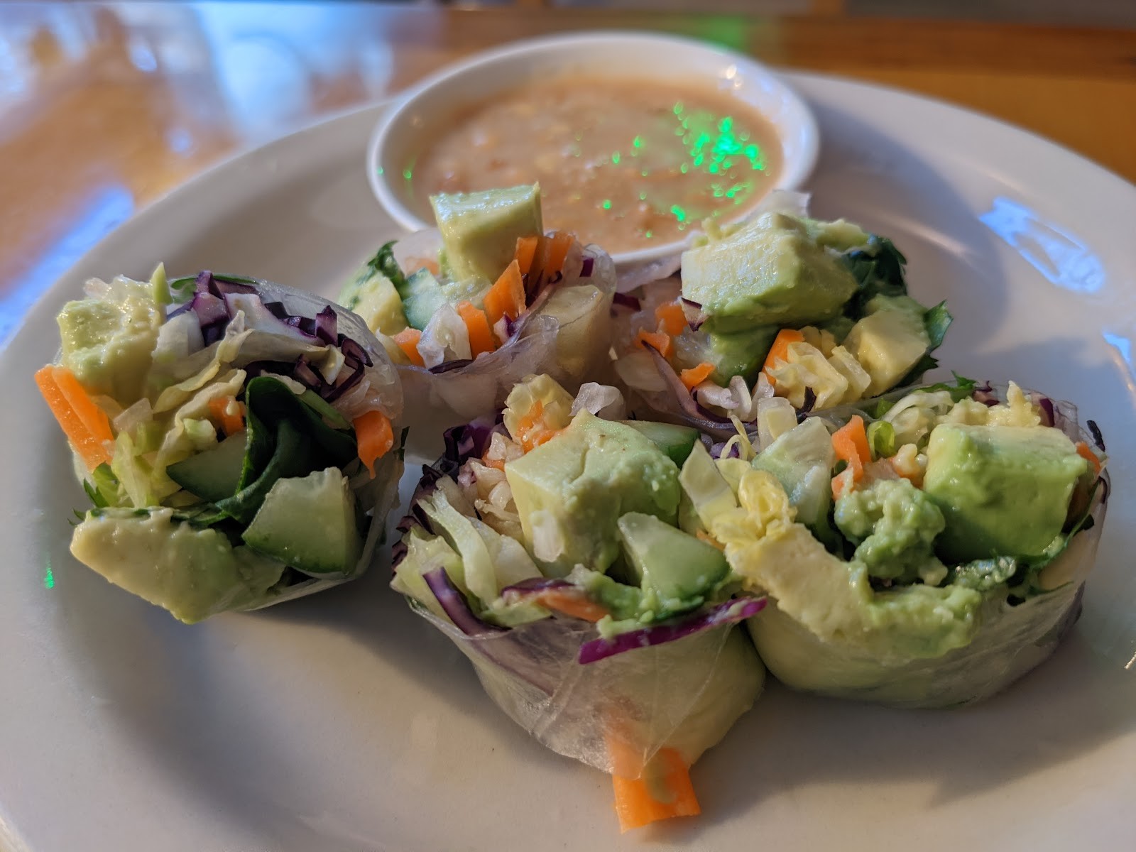 May Kaidee: food & drinks