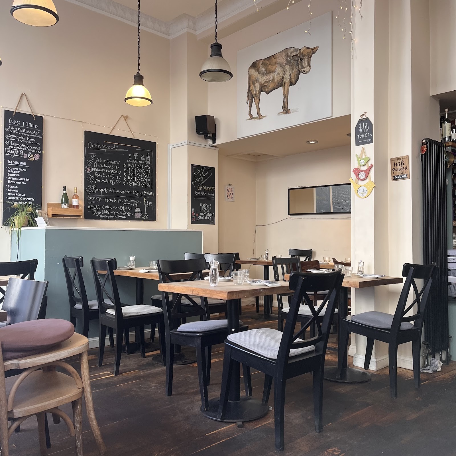 Three Birds: the place