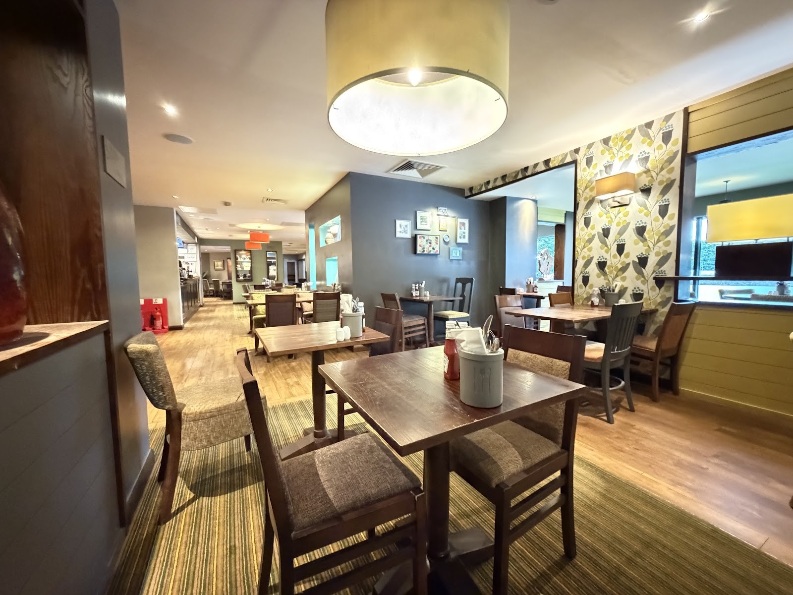 Thyme Bar and Grill: the place