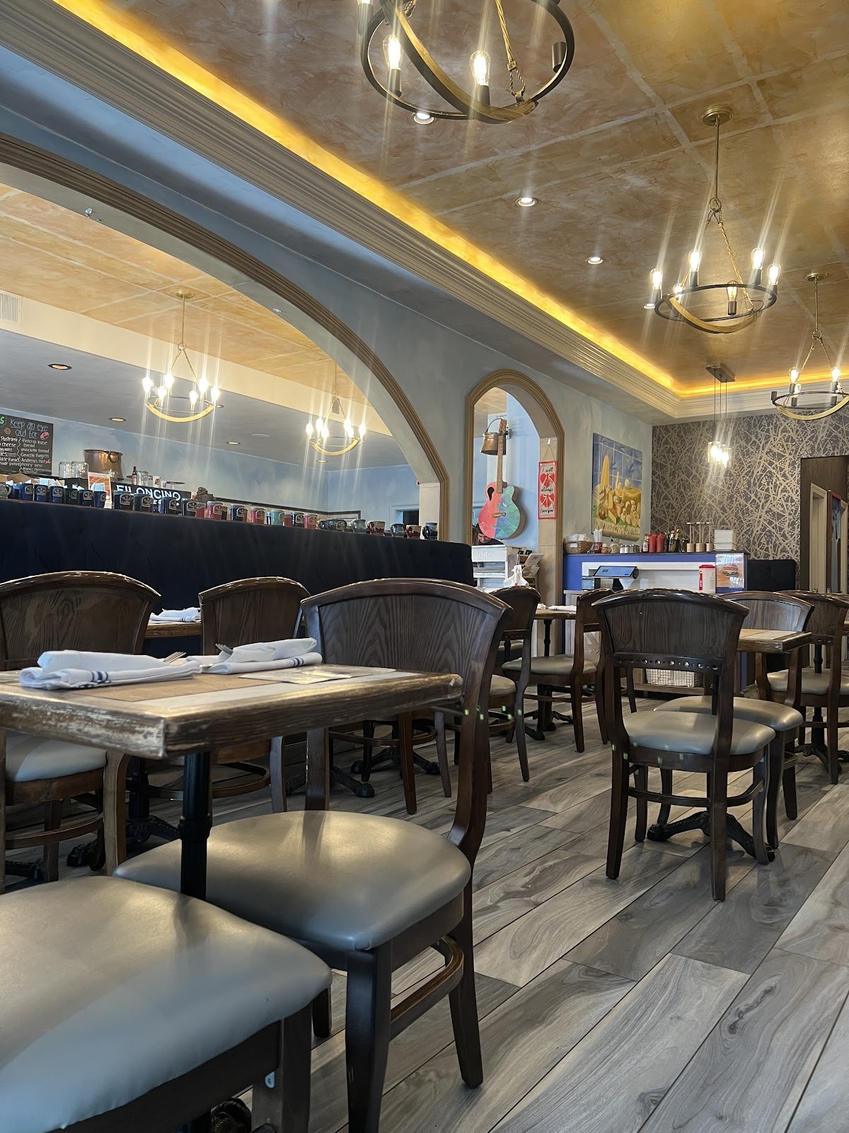 Filoncino Cafe - Eltingville: the place