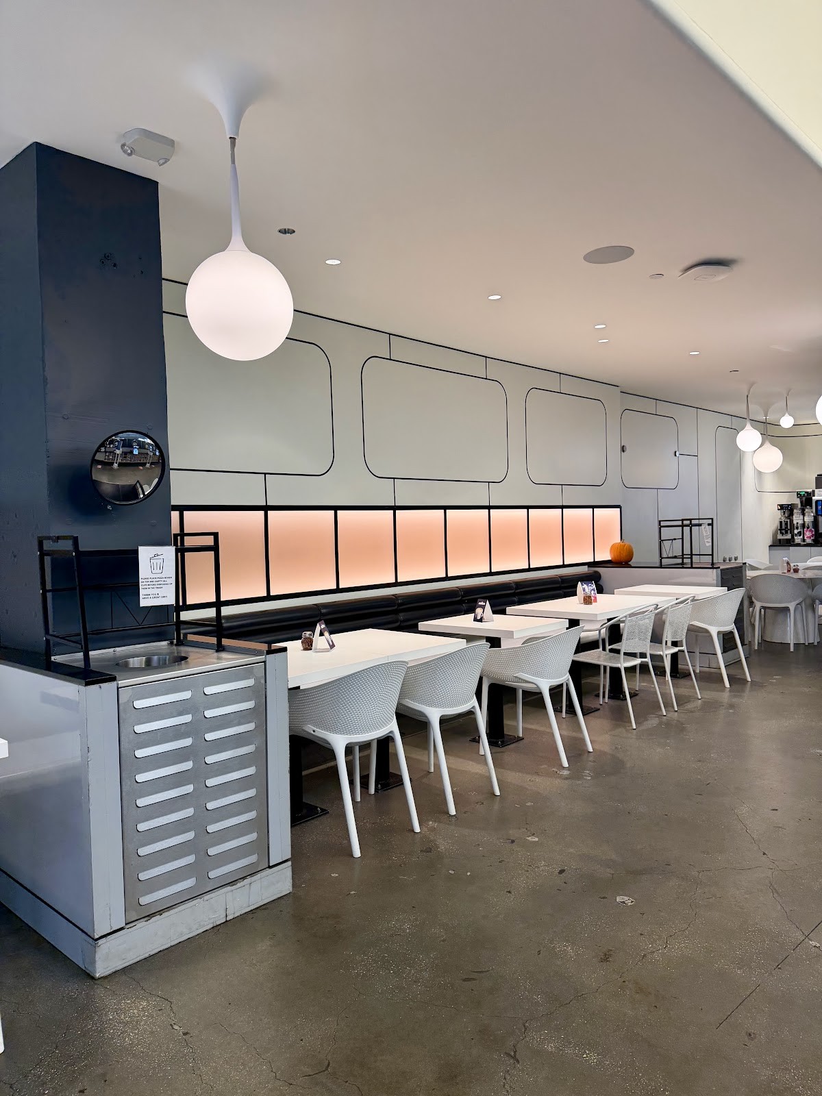Bozzelli's Italian Deli in Georgetown: the place
