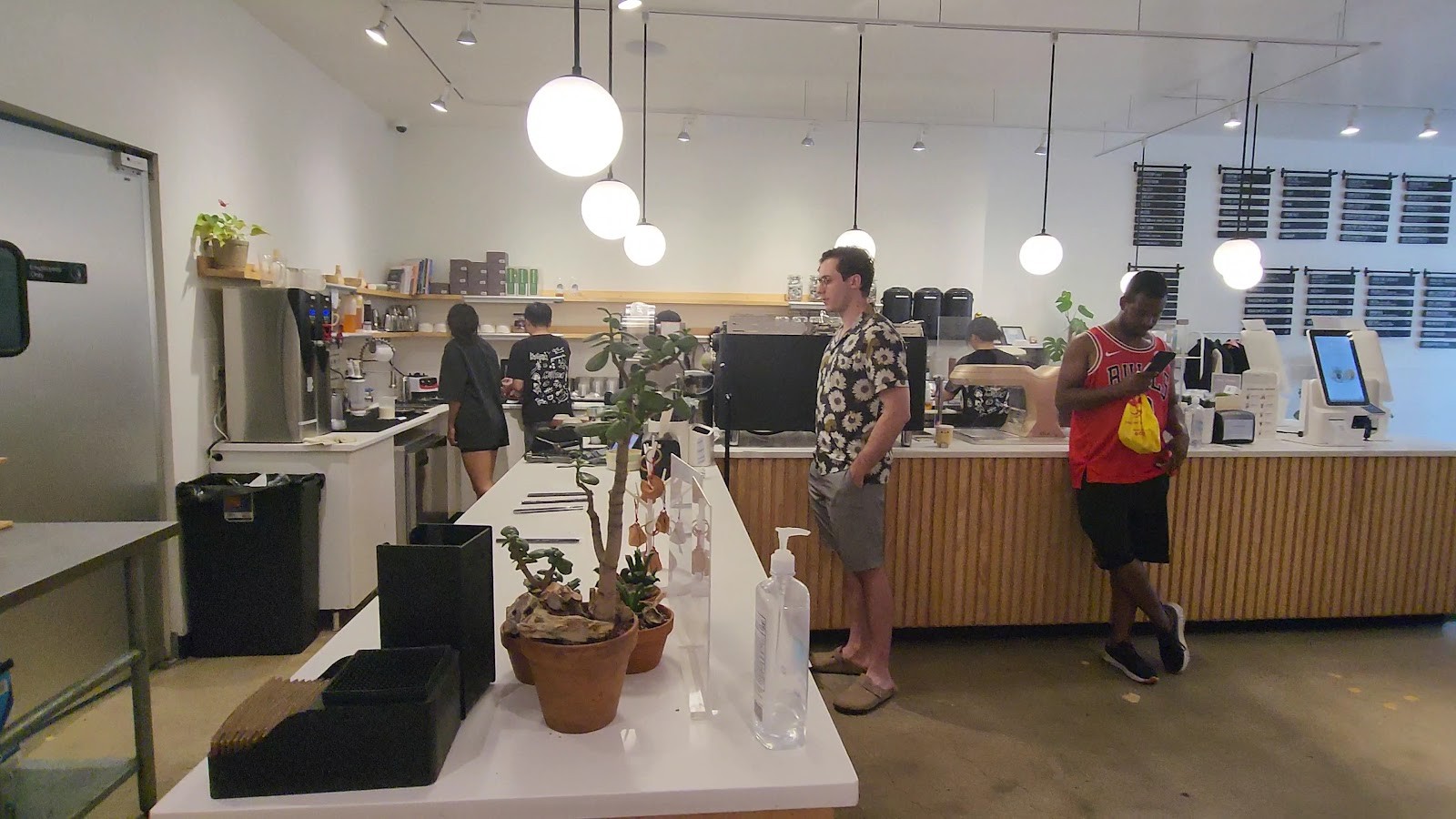 Gathers Tea Bar: the place