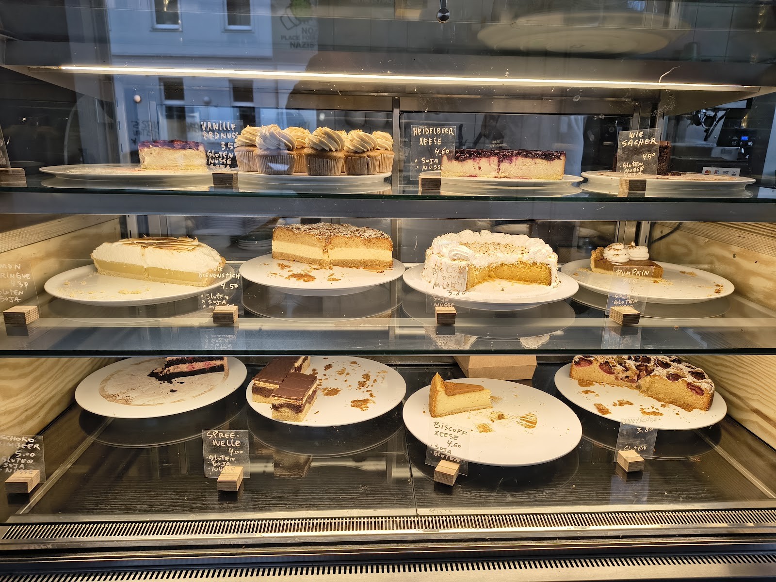 Vux: food & drinks