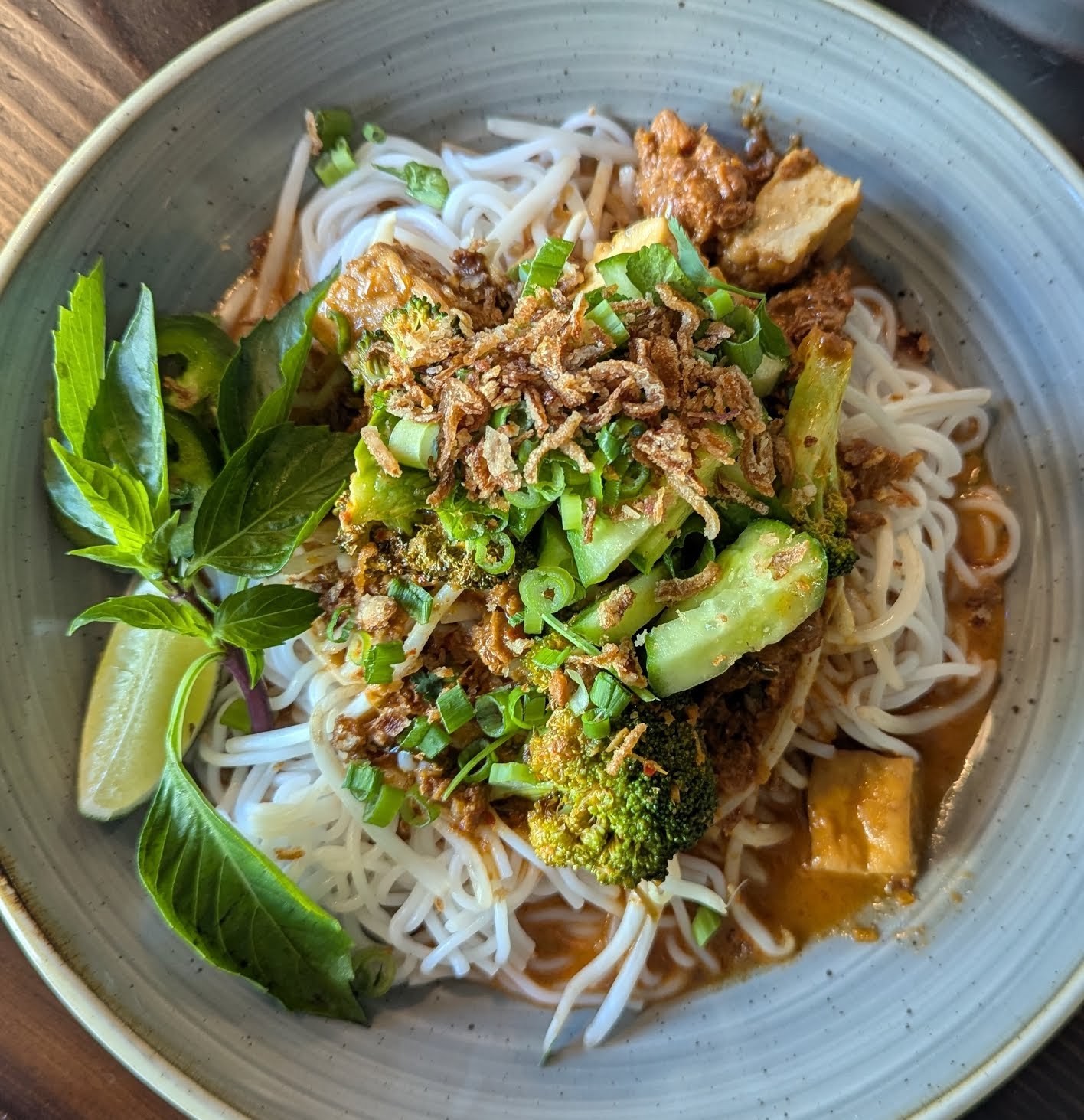 Ba Bar Green: food & drinks