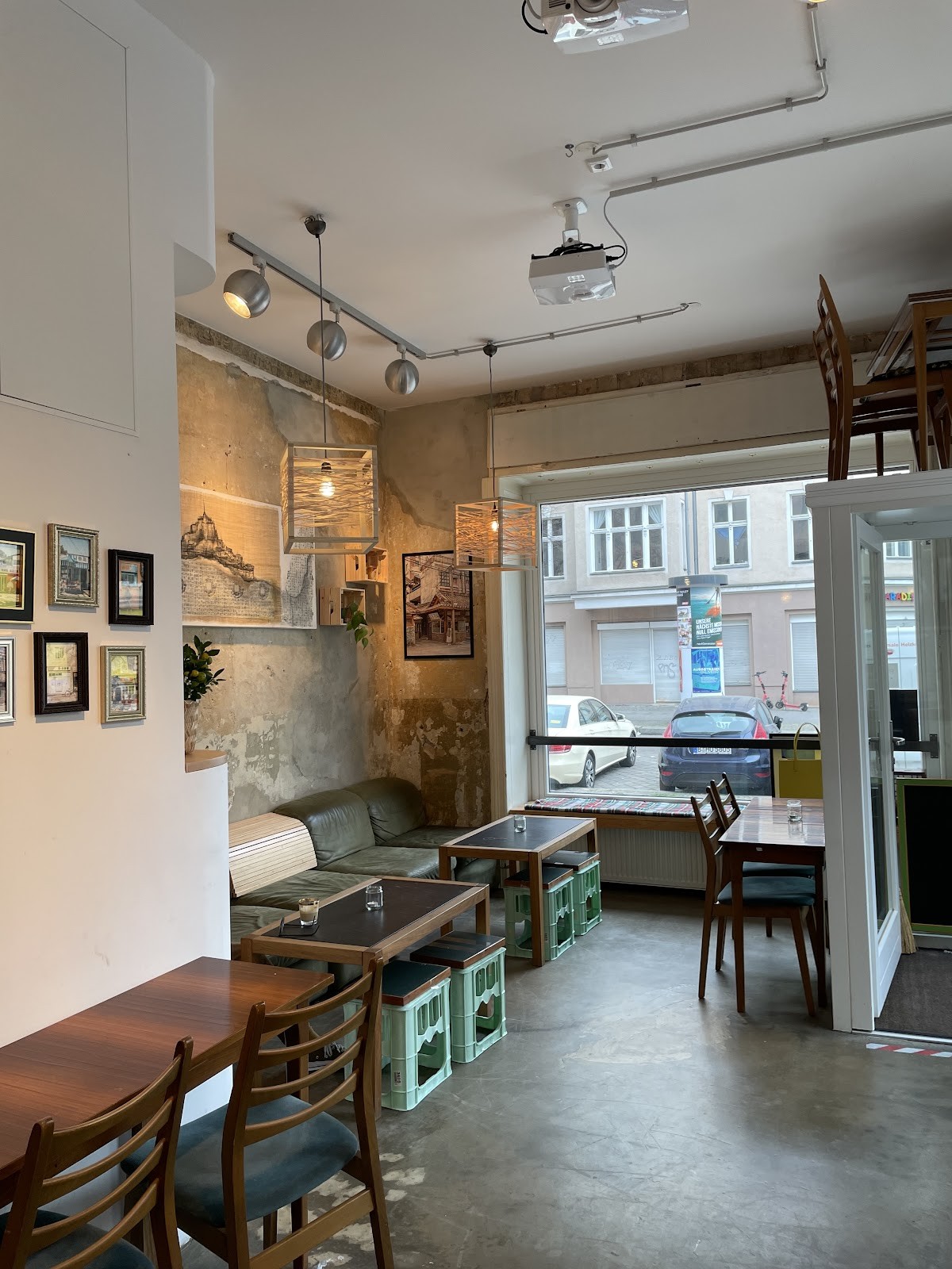 DUKKI: the place