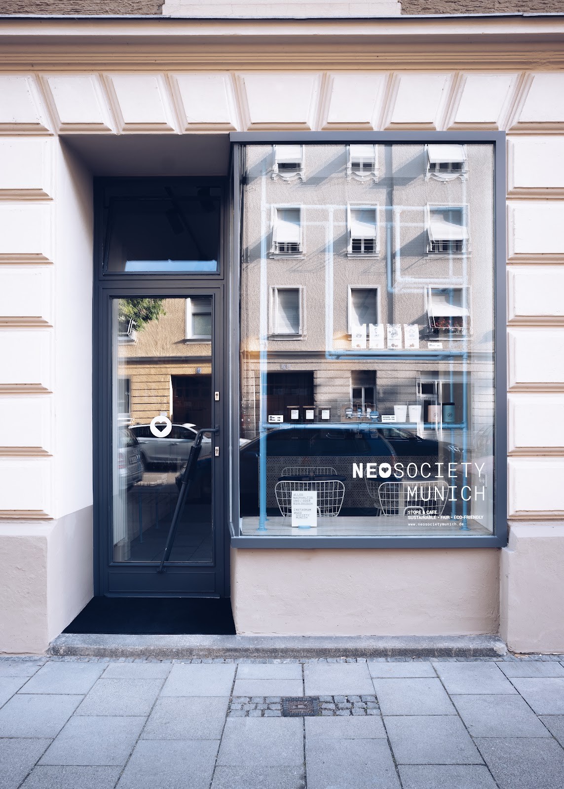 NEOSOCIETY MUNICH: the place