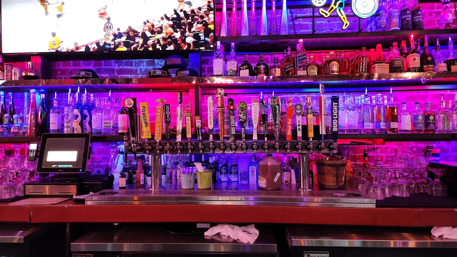 El Chingon: the place