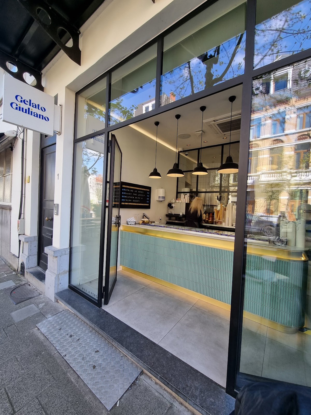 Gelato Giuliano: the place