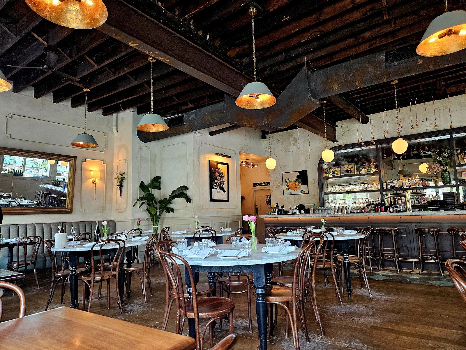Petula's: the place