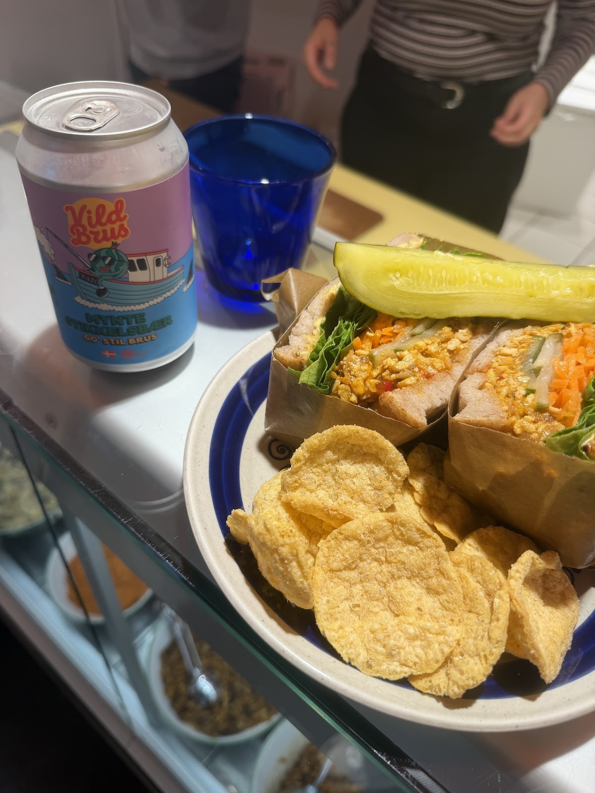 Sloppy Jo's Deli & Takeaway: food & drinks