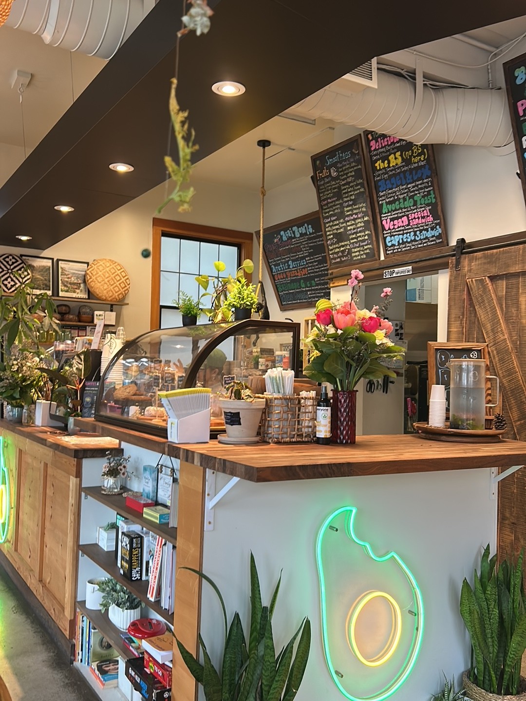 Skybowl Cafe: the place