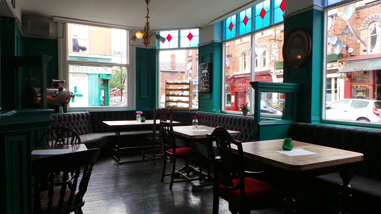 The Masonic Arms: the place