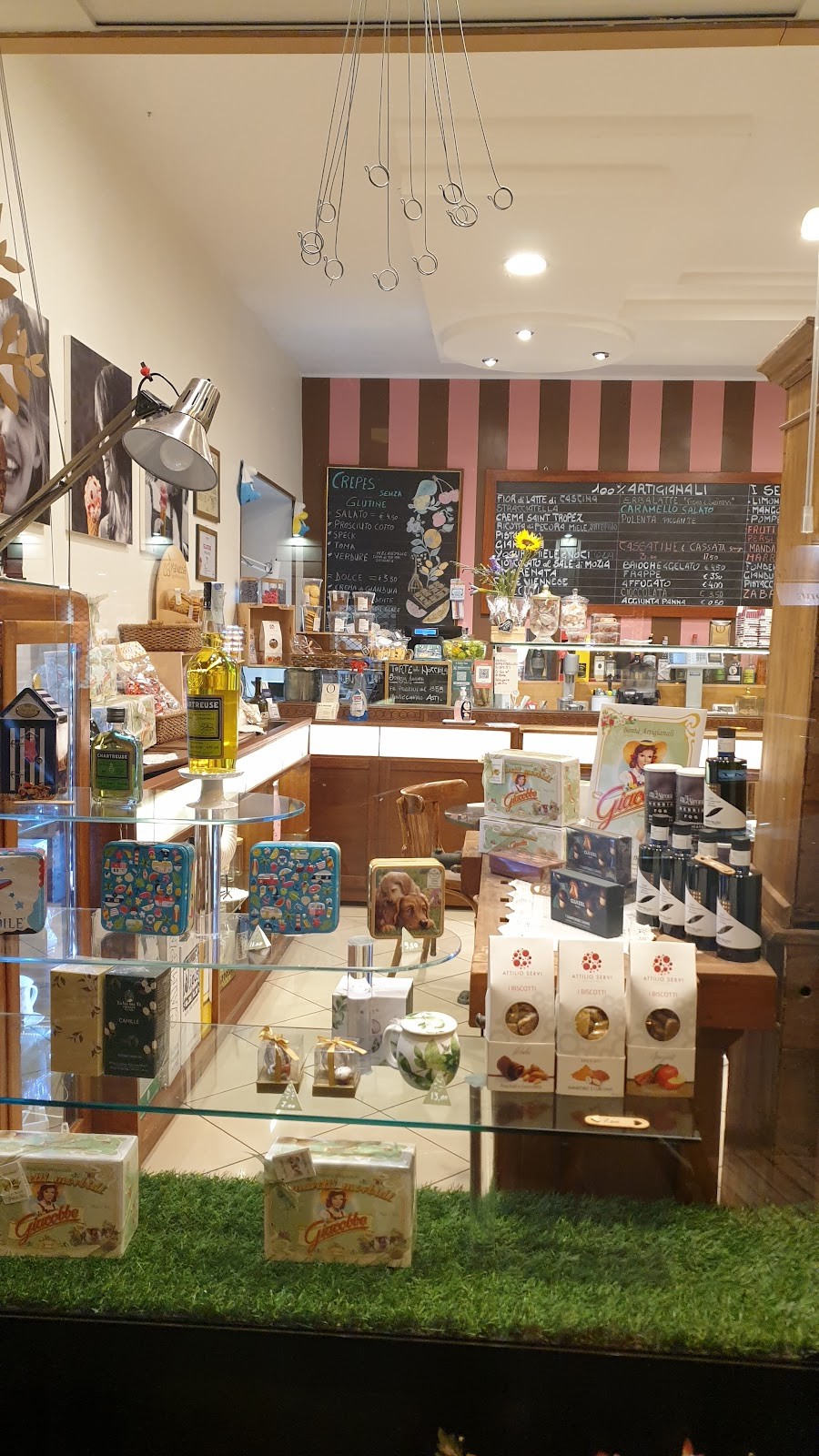 Ottimo! buono non basta Gelateria: the place