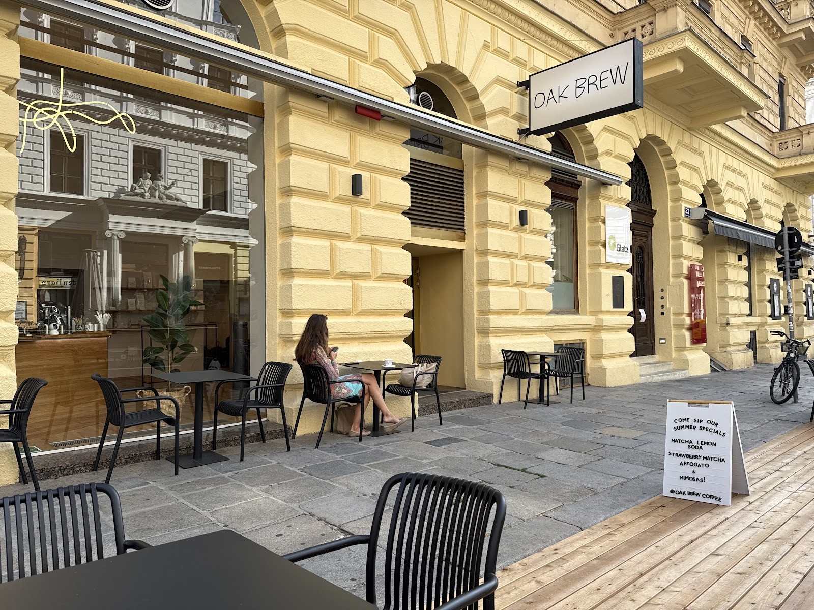 Oak Brew Coffee: the place