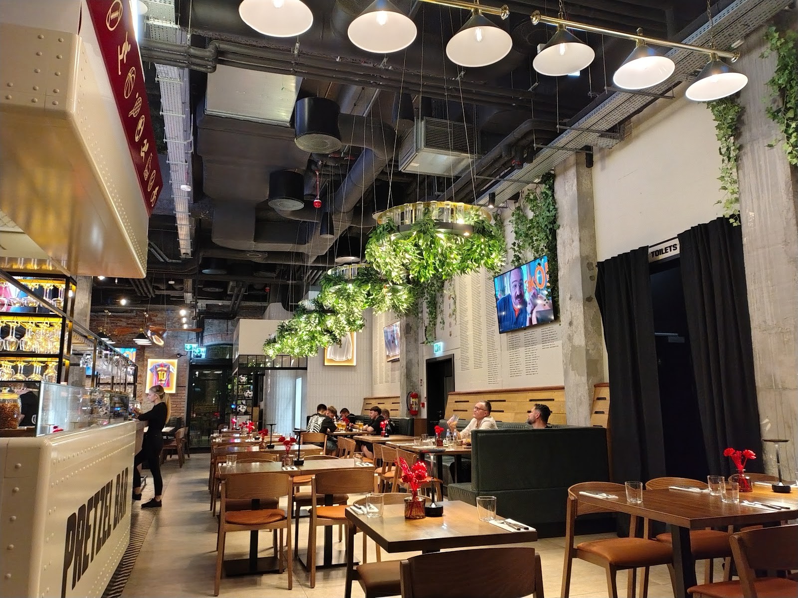 NINE's Restaurant: the place