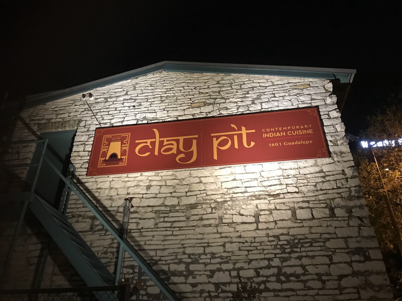 Clay Pit Contemporary Indian Cuisine: the place
