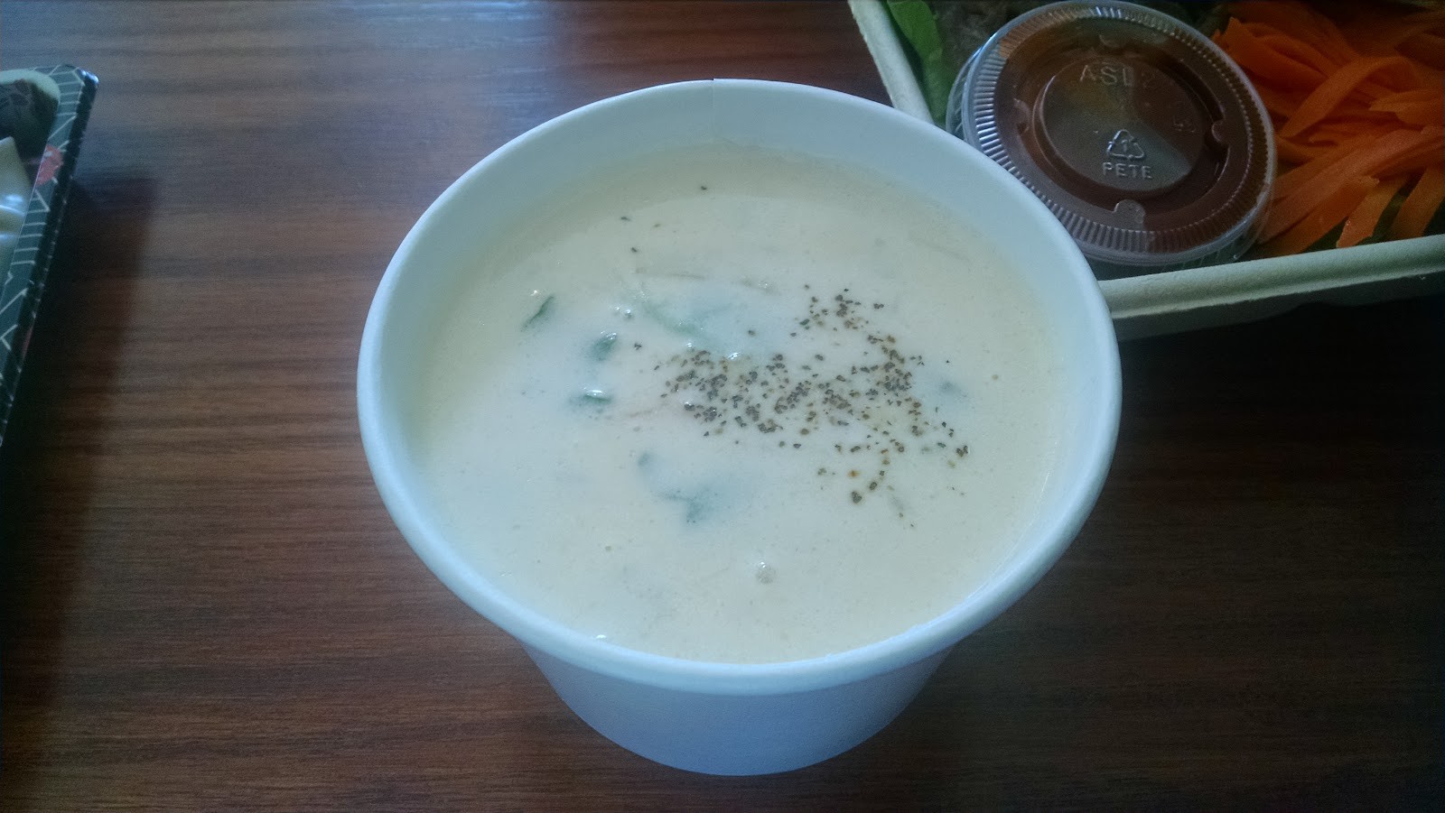 Loving Heart Vegan Cafe: food & drinks