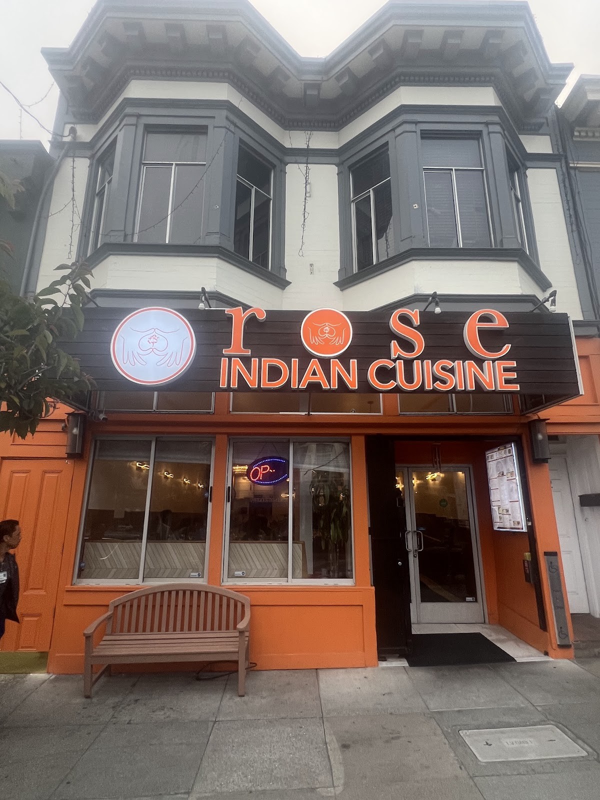 Rose Indian Cuisine: the place