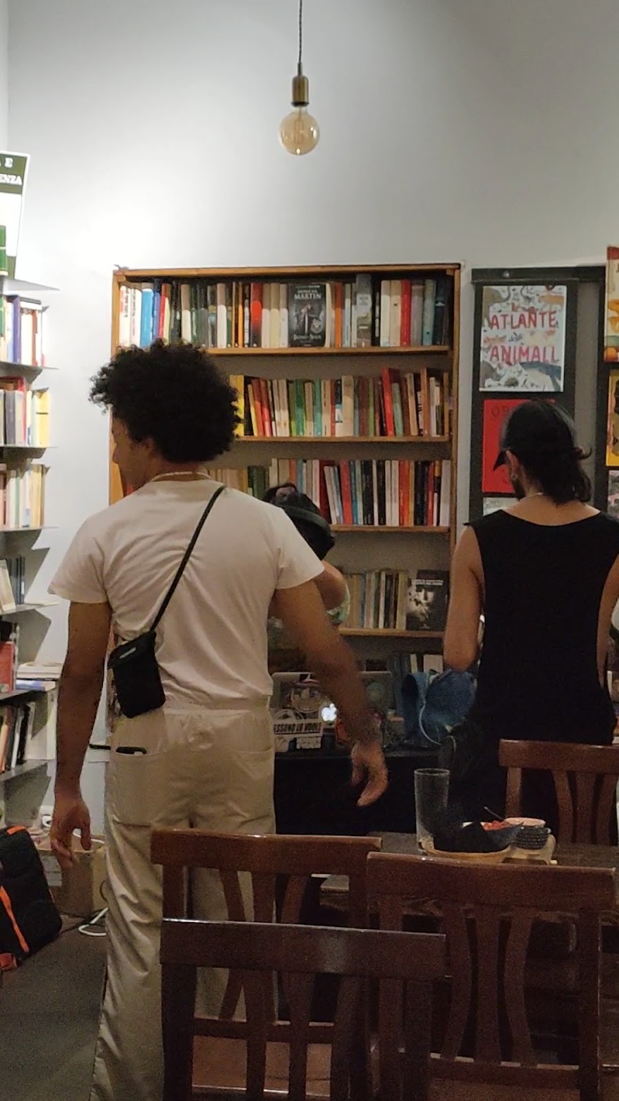 Anarres Libreria-Bistrot: the place