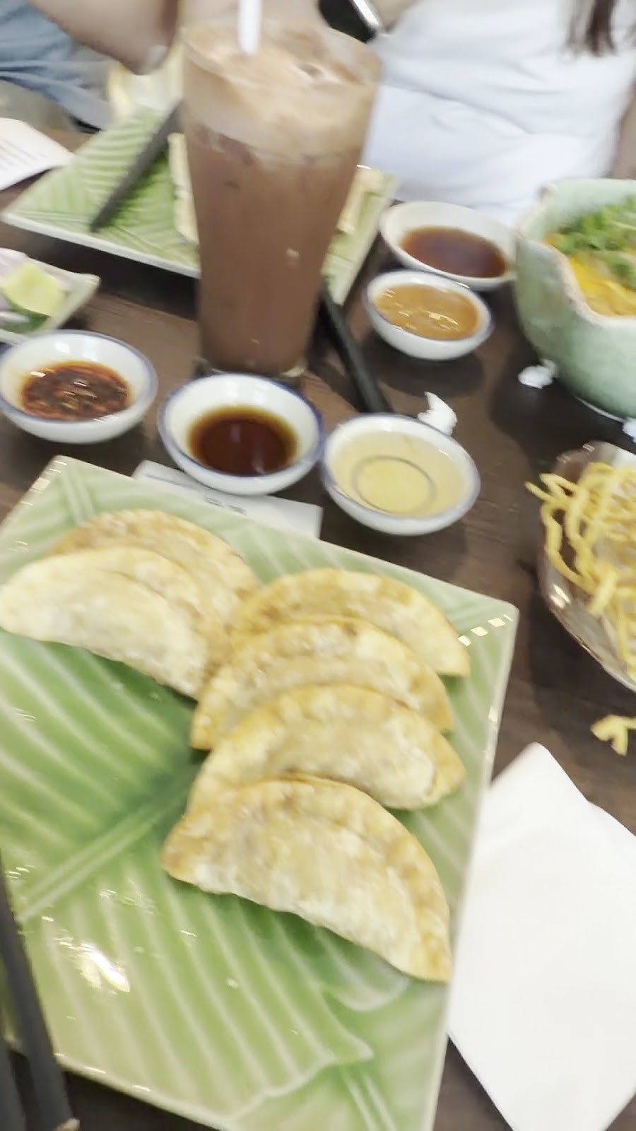 GYO FU Vegetarian Dumplings - เกี๊ยวฟู: food & drinks