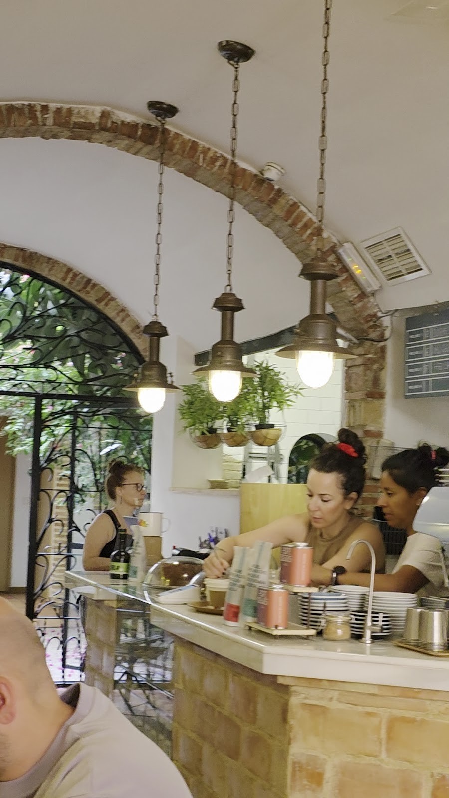 Bluebell Coffee Roasters: the place