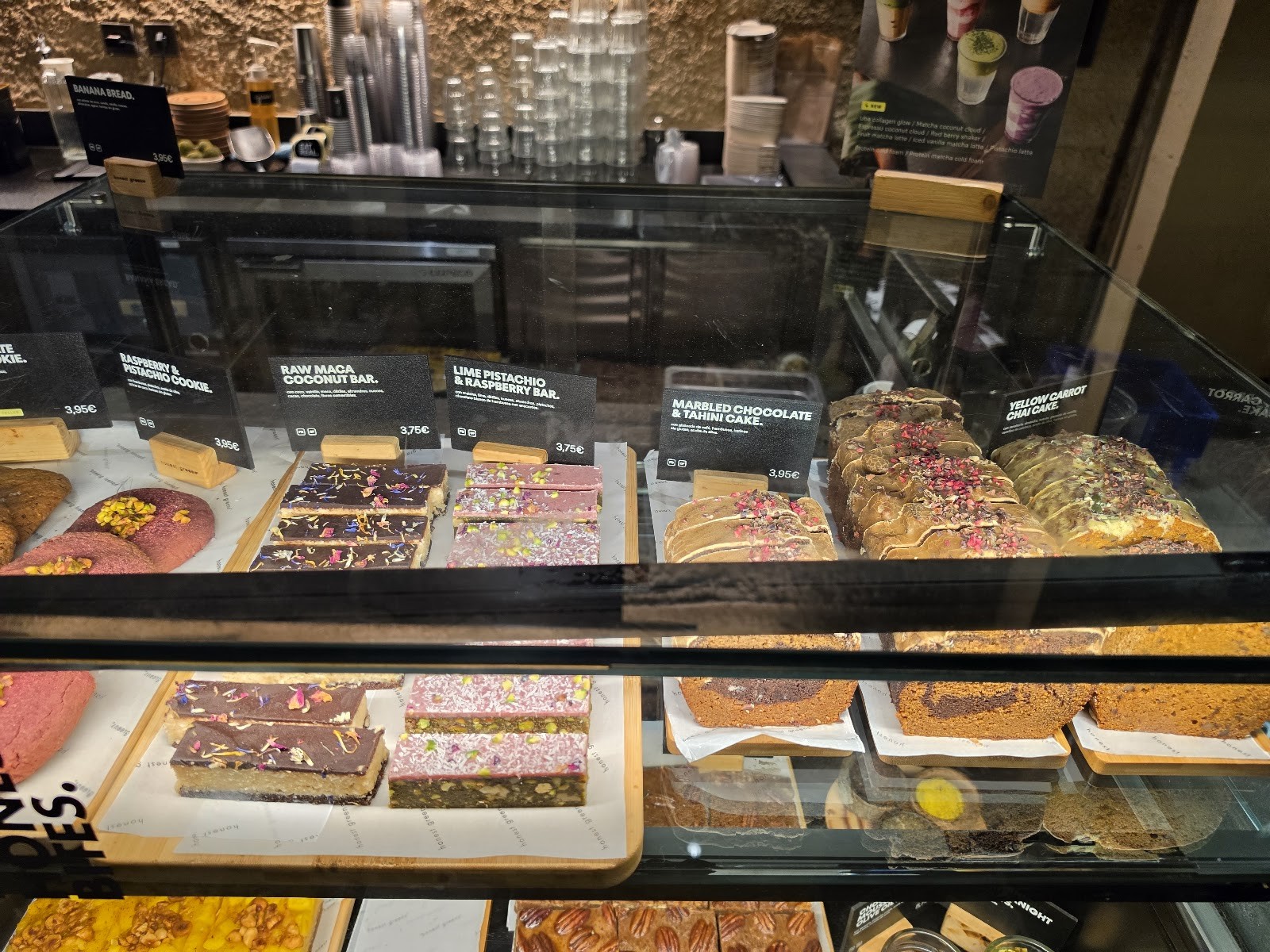 Honest Greens Gran Via 7: the place