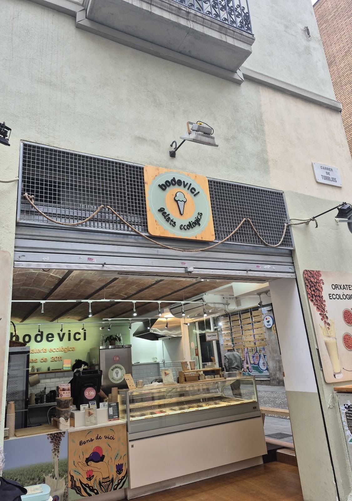 Bodevici gelats ecològics i Món Orxata Bcn: the place