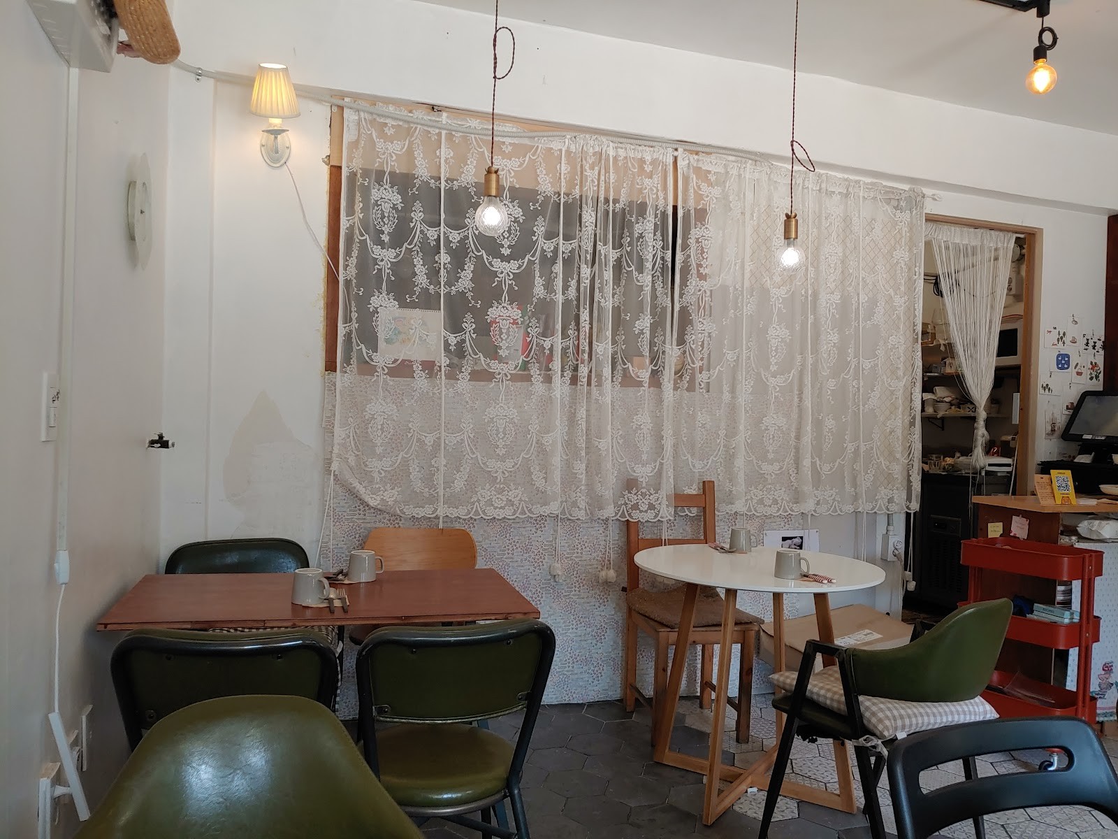 Around Green: the place