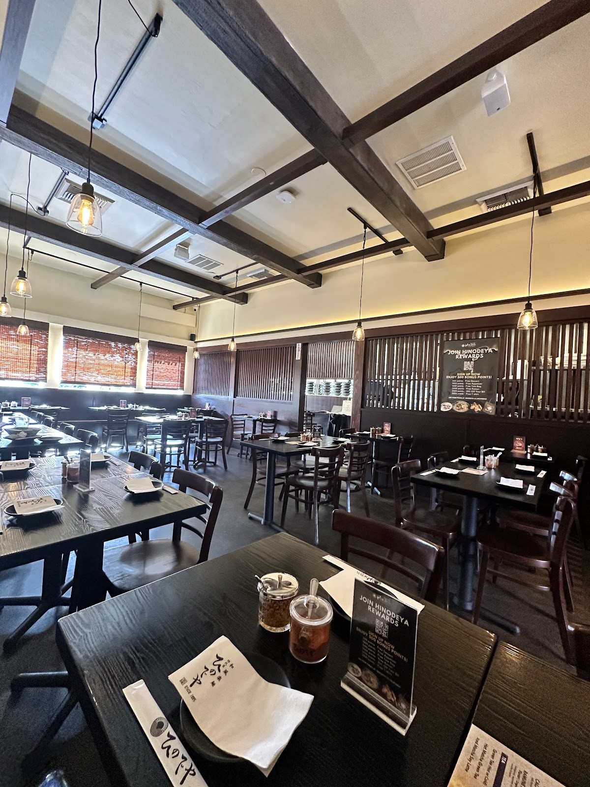 Hinodeya Ramen Bar: the place