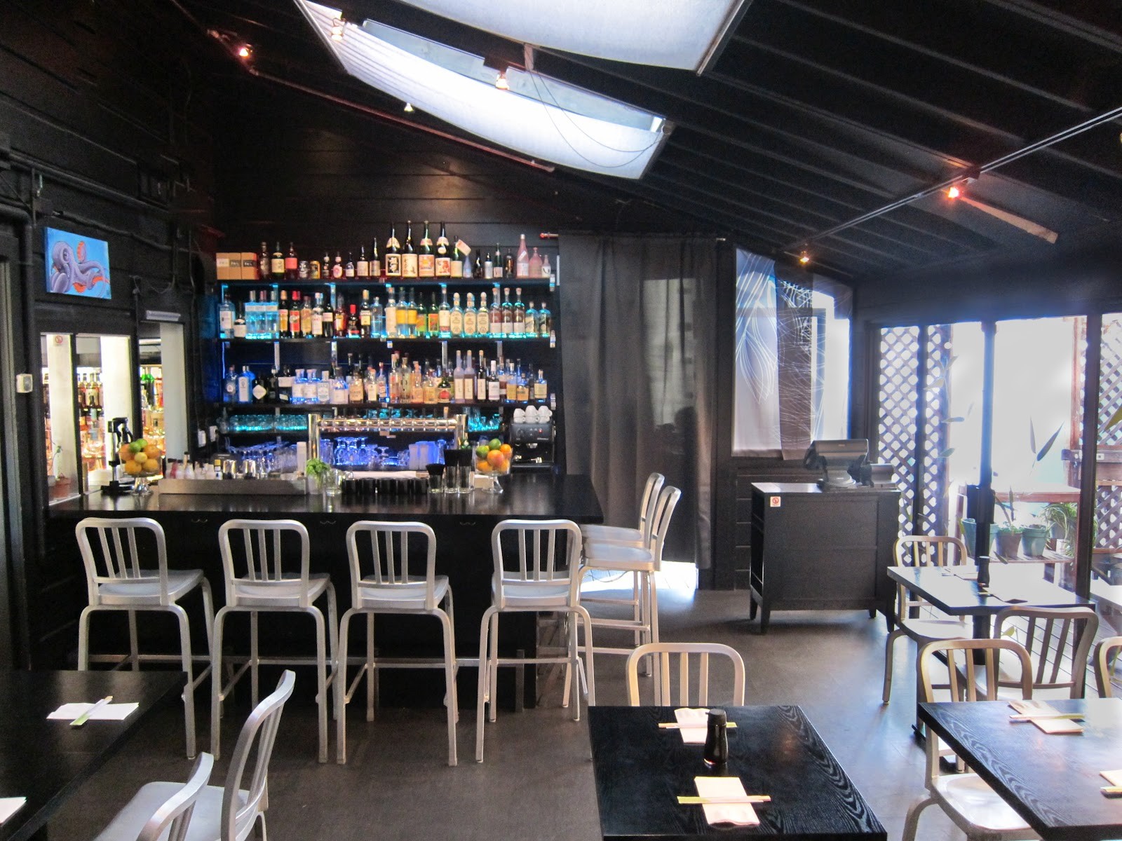 Moshi Moshi: the place