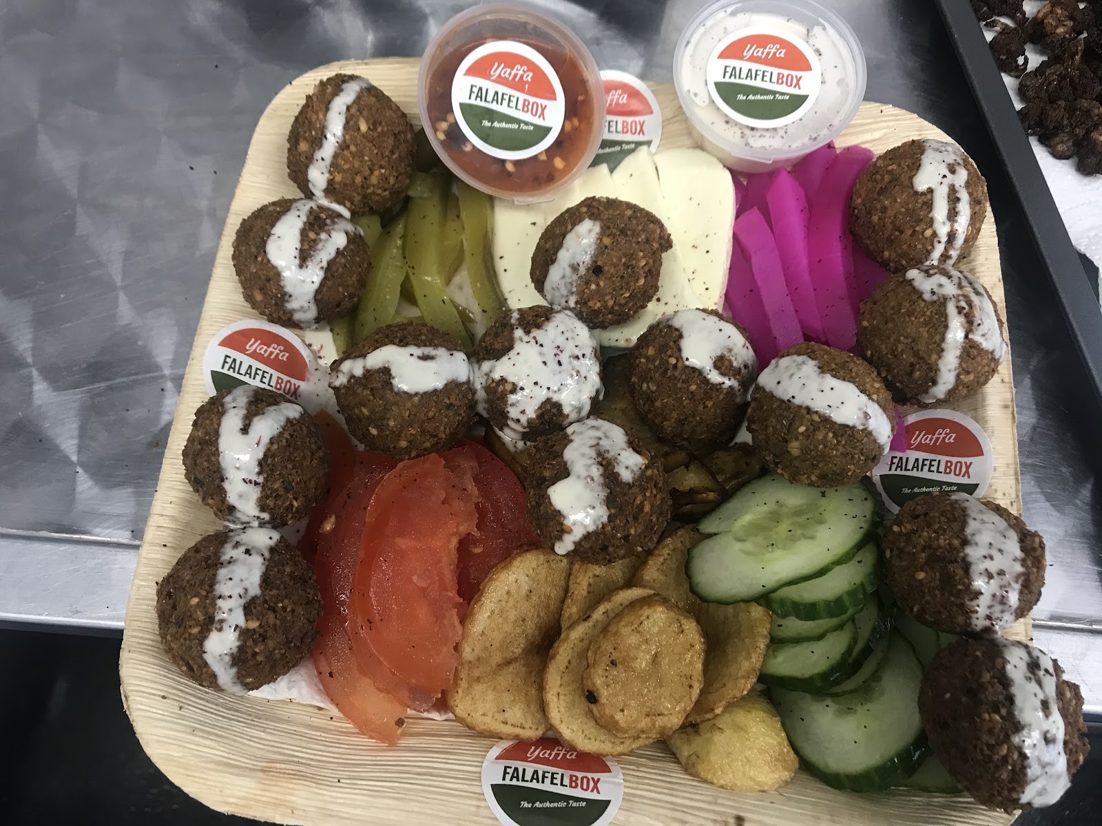 Yaffa falafel box: food & drinks