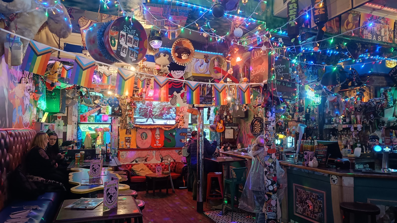 The Happy Fish: the place