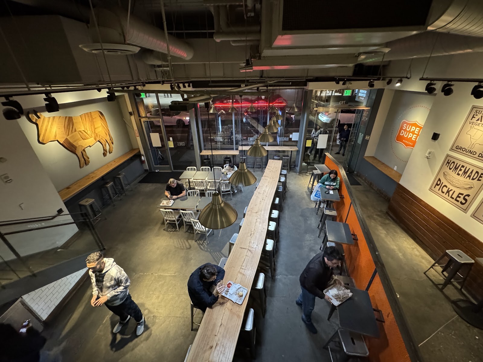 Super Duper Burgers: the place
