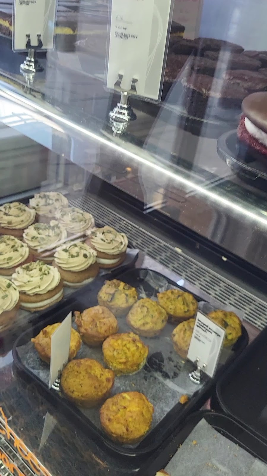 Bunner's Bakeshop: food & drinks