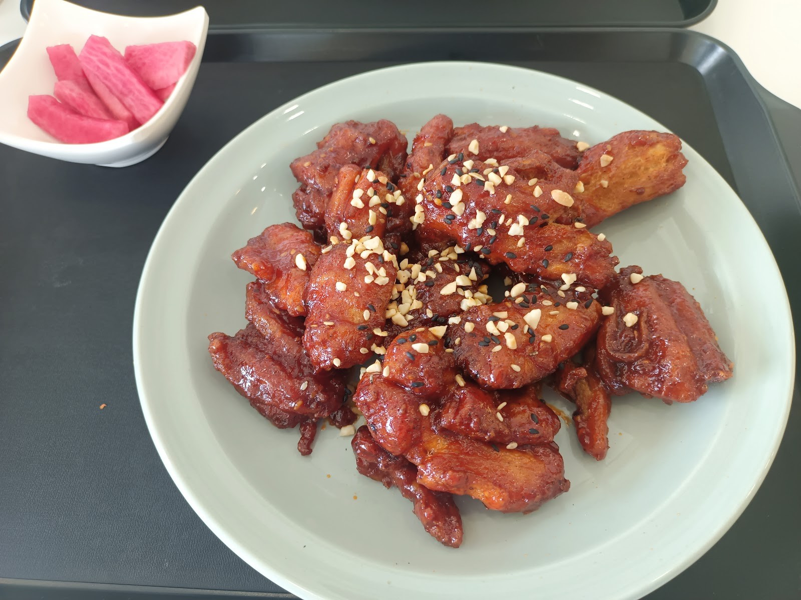 Loving Hut Real Love: food & drinks