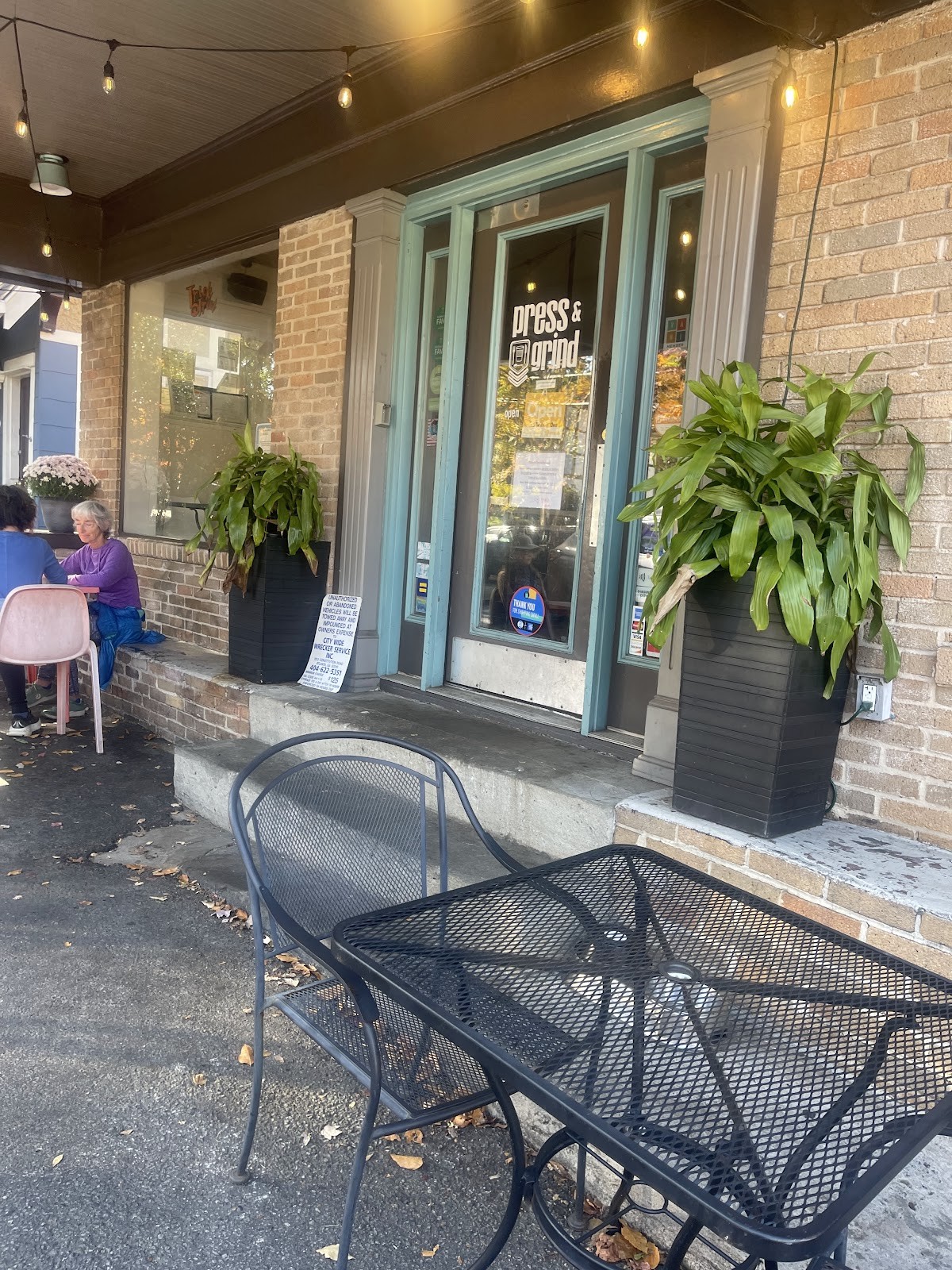 Press and Grind: the place