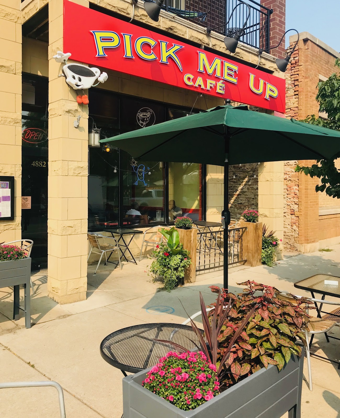 Pick Me Up Cafe: the place
