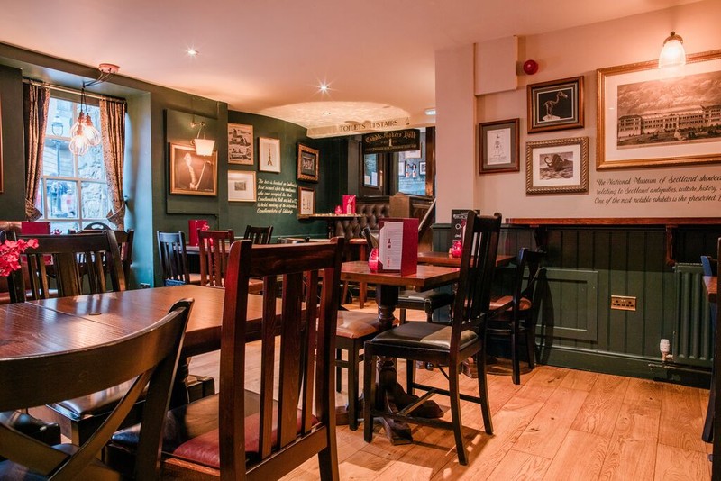 Greyfriars Bobby's Bar: photo 4