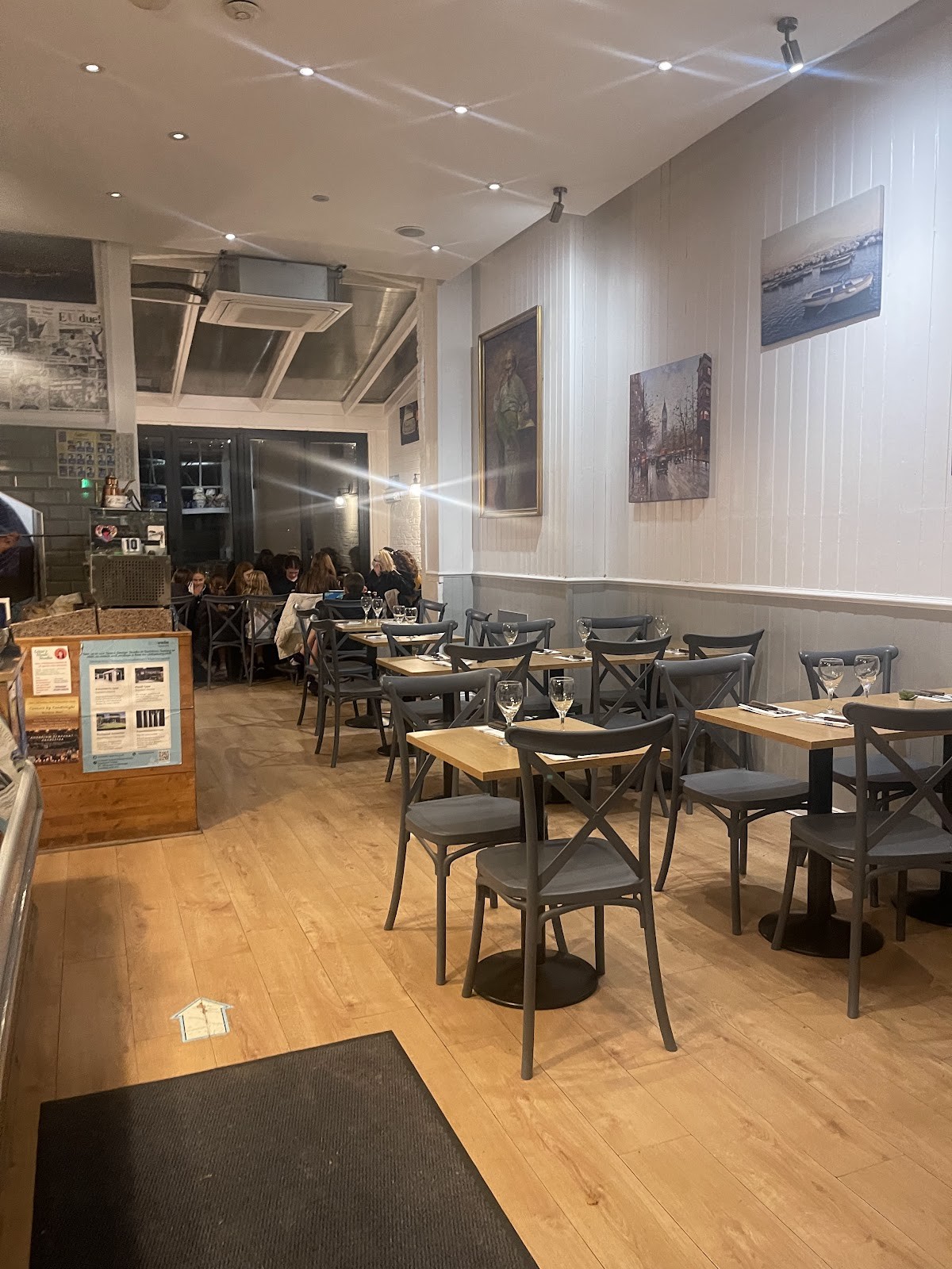 Arte Pizza: the place