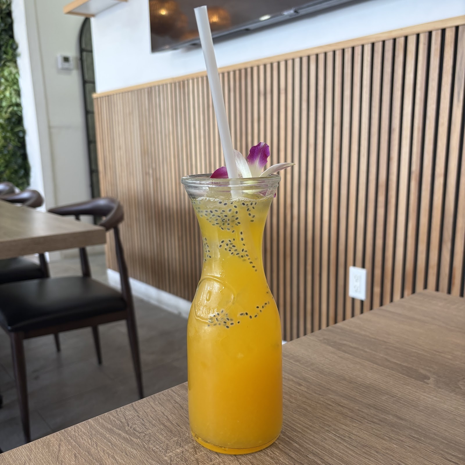 The Purple Mint - El Cajon Blvd: food & drinks