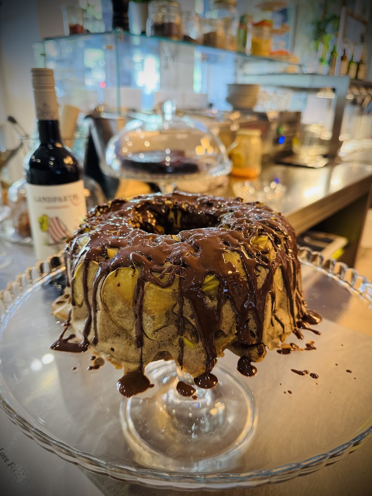 Laris Love Food: food & drinks