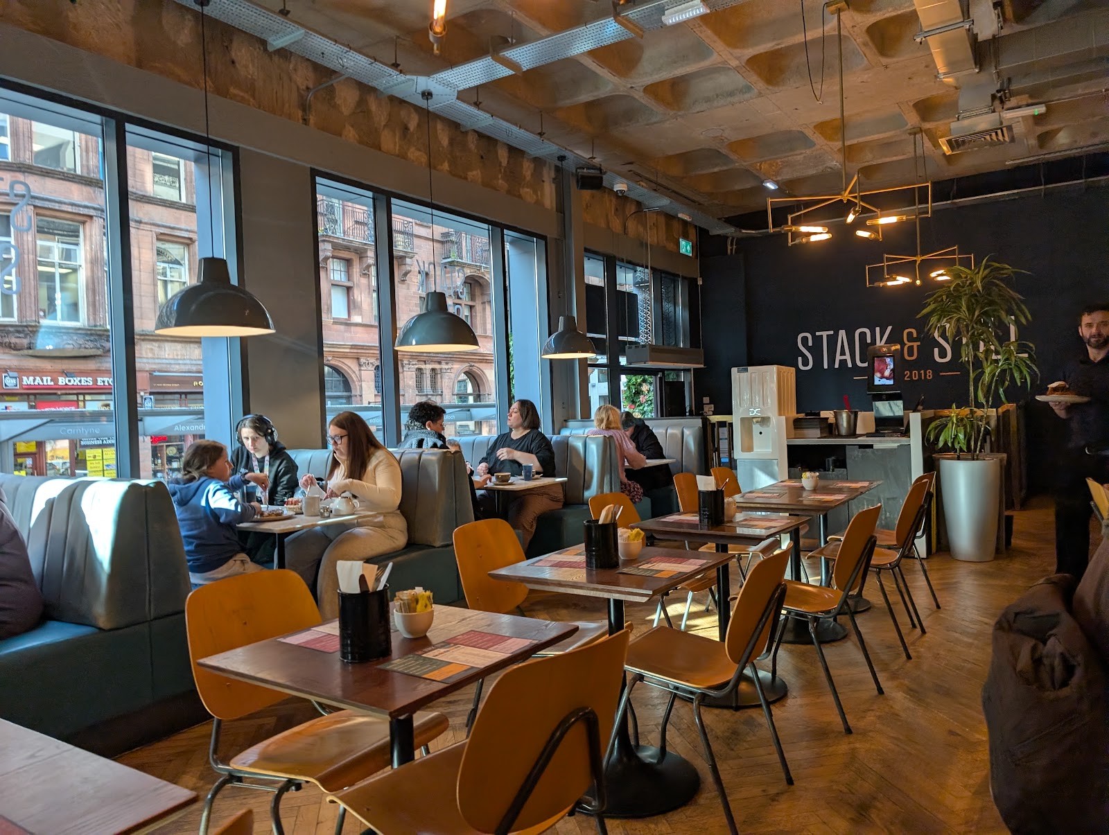 Stack & Still: the place