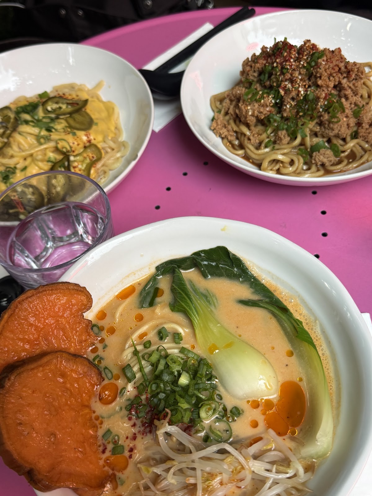 Vegan Ramen Shop: food & drinks