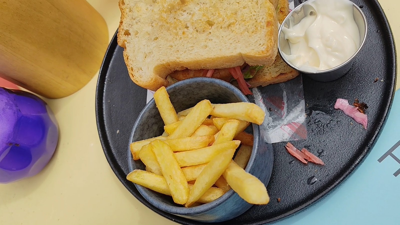 Veganees | Vegan Aziatisch Streetfood Restaurant: food & drinks